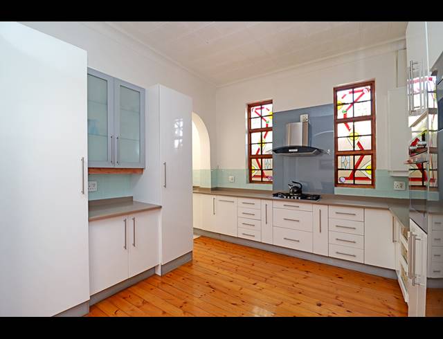 4 BEDROOM HOUSE FOR SALE IN KENSINGTON